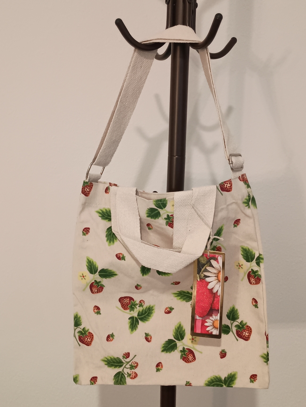 NEW Reusable Crossbody Tote Natural Ivory With Strawberry Pattern * Adjustable